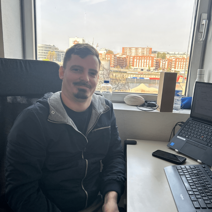 Portrait d'un membre de l'équipe Faciliteam